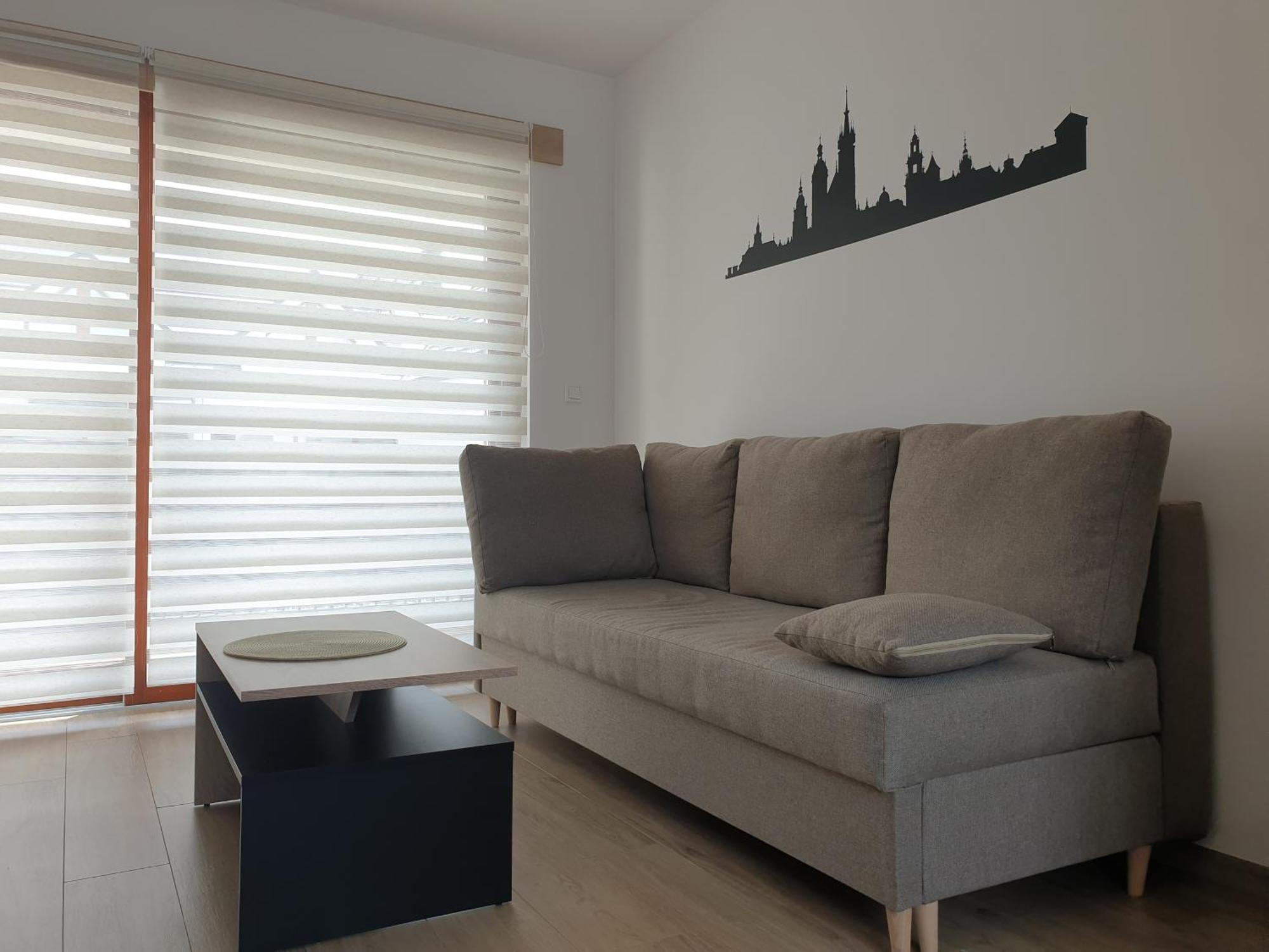 Near The Airport- Apartments 크라쿠프 외부 사진
